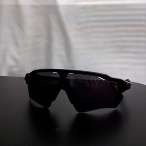 Oakley Radar Ev